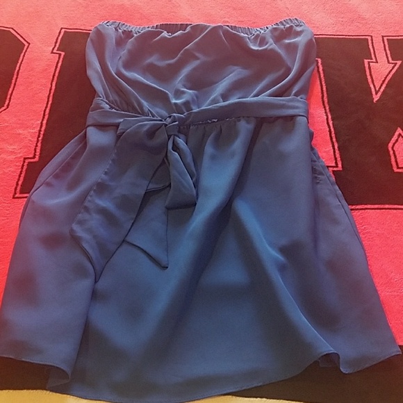 Express Dresses & Skirts - Express Flowy Belted Tube Dress